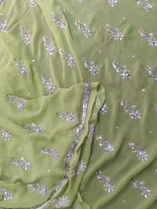 Embellished Georgette shiffon Saree with blouse 💚
