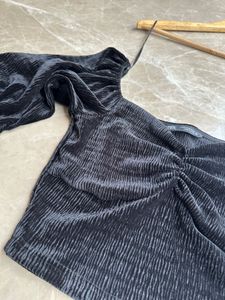 Zara Off-shoulder Top