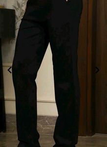 Straight Fit Full Length Black Pant With Pockets