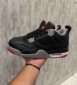 Nike Air Jordan 4 Retro Bred