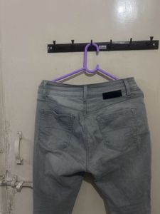 Gray High-Waisted Women Jeans Size 30