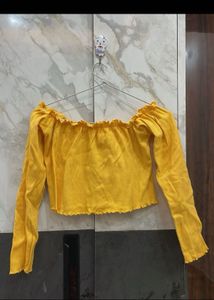 Off-Shoulder Ruffle Trim Crop Top