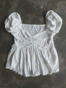 white flower top