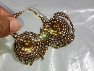 Golden White Stone Jhumki Earring