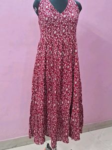 New  piece . Floral Print  halter neck Maxi