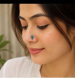Oxidised Emerald Clip On Nose Pin