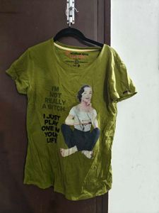 Status Quo Graphic T-Shirt