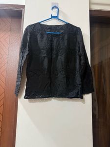 Chic Black Broderie Anglaise Top