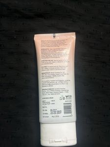 RENEE Lumi Glow Highlighting Sunscreen SPF 50
