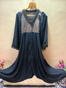 Elegant Black Satin abaya