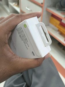 Apple 20W USB-C Power Adapter