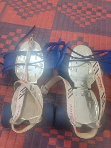 New Skates For Kids  Shoe Size 3 And 4