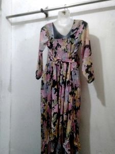 Floral Print V-Neck Midi Dress