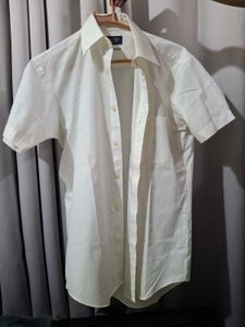 Men's Classic Short-Sleeve Shirt