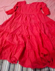 ❗️Free Delivery❗️Red Tiered long midi big flair