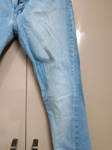 Low rise levis Denim jeans