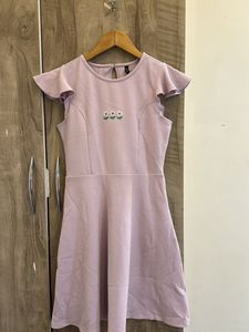 Chic Lilac Flutter Sleeve Dress