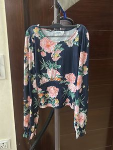 Chic Floral Print Long Sleeve Top