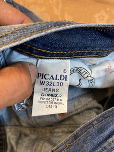 Stylish Blue Denim Jeans