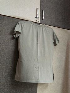 Remember to Live Graphic T-Shirt