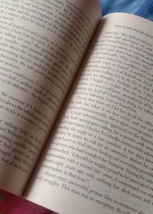 Book "HOW TO WIN FRIENDS."