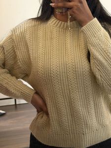 🤎 Cozy Beige Knit Sweater 🧶
