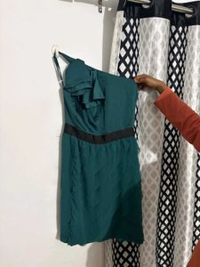 One-Shoulder Green Dress