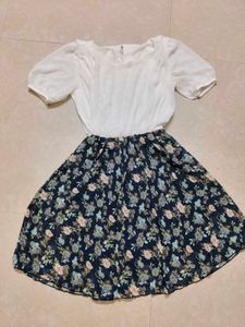 Chic Floral Print Dress