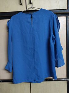Stylish Blue Ruffled Sleeve Top