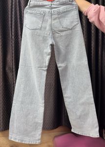 Light Wash Denim Jeans