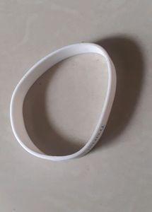 🆕️🆕️ White wrist band