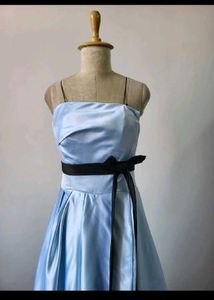 Elegant Blue Satin Party Gown