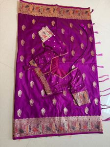 Pure Magenta Banarasi Saree with Blouse