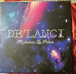 DE'LANCI Multishade Lip Palette
