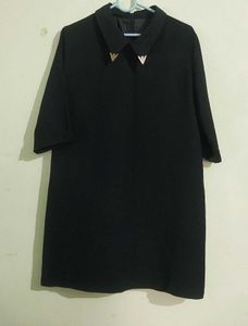 Elegant Black Collared Dress