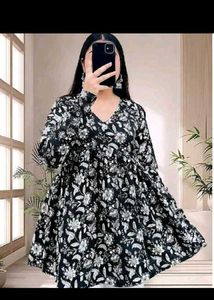 Elegant Floral Print Kurta