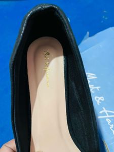 black comfy heels unused fixed price
