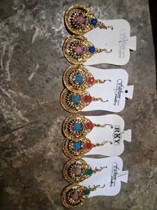 Elegant Gold Tone Fashion Earrings