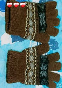 Brown Patterned Fingerless Gloves
