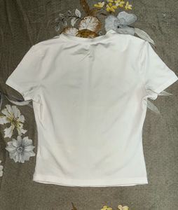 Basic White Crew Neck Tee