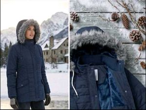 Warm Navy Puffer Jacket with Fur Hood