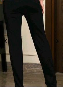 Straight Fit Full Length Black Pant With Pockets