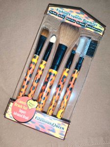 Makeup Brushes