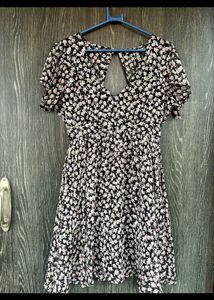 Chic Floral Print Mini Dress