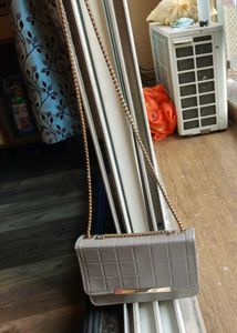 Sling Bag