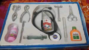 Brand New*** Doctor Set Of 12 Pieces
