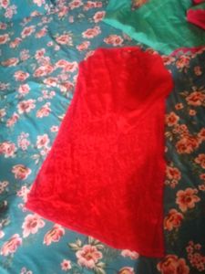 Elegant Red Party Dress