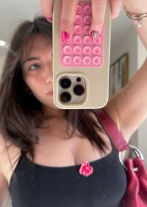 BABY PINK CHIPKO SILICON PHONE HOLDER