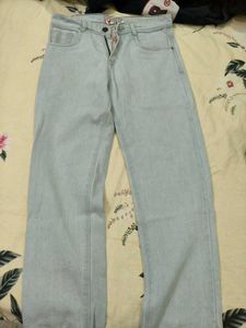 maroon shirt with ice blue denim jeans