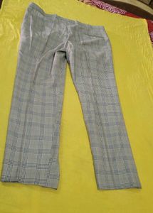 Stylish Men's Checkered 3-Piece Suit